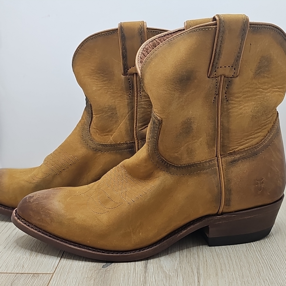 Frye 71440 Billy Short Cognac Cowgirl Tan Boots Different Size New No Box